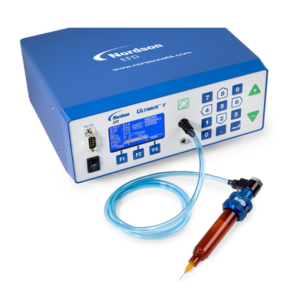 Nordson EFD 7012589 Ultimus V Dispenser, High Precision, 0-100 psi Pressure Regulator, Calibrated